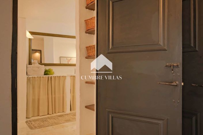 Image No.61-5 Bed Country House for sale