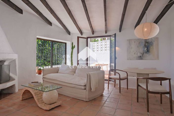 Image No.15-2 Bed Villa for sale