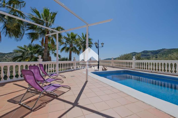 Image No.43-5 Bed Country House for sale