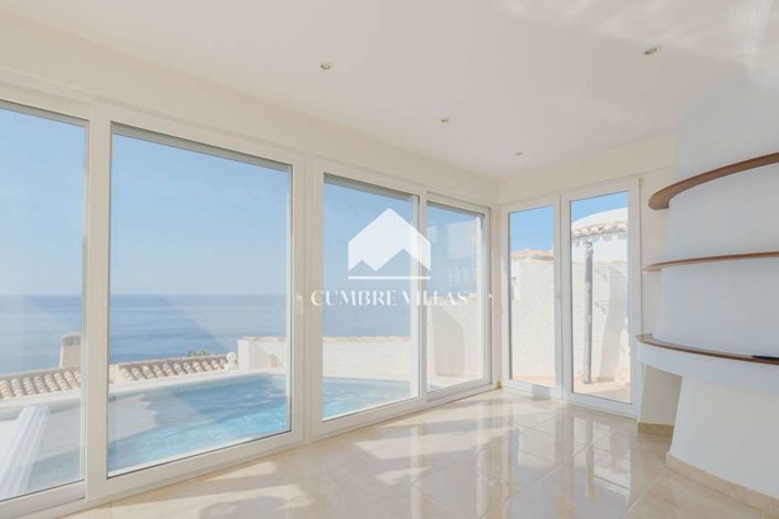 Image No.12-4 Bed Villa for sale