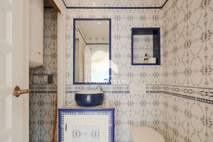 Image No.15-4 Bed Villa for sale