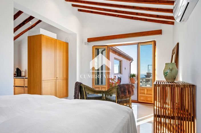 Image No.31-5 Bed Villa for sale