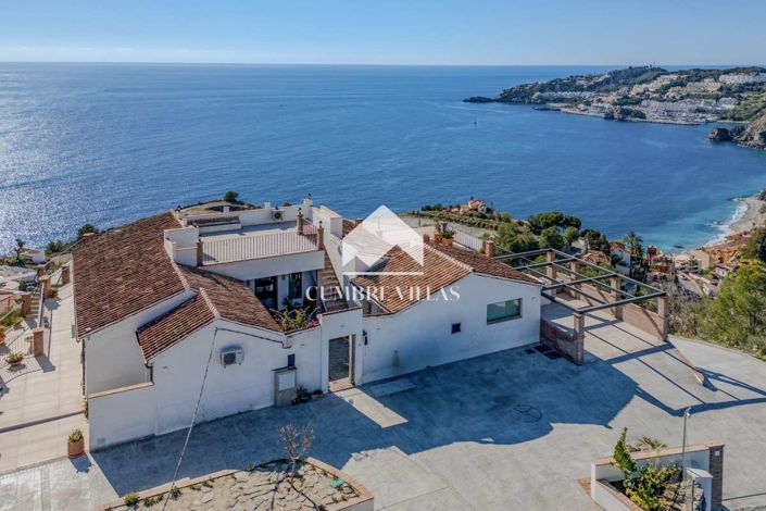 Image No.63-5 Bed Villa for sale