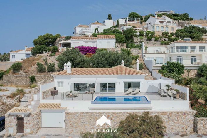 Image No.1-2 Bed Villa for sale