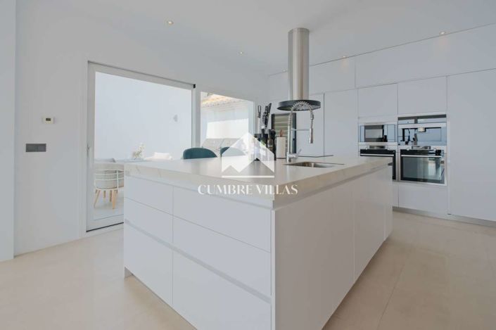 Image No.12-2 Bed Villa for sale