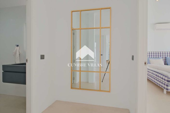 Image No.19-2 Bed Villa for sale