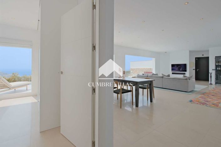 Image No.25-2 Bed Villa for sale