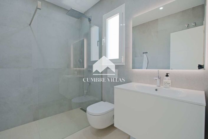 Image No.30-2 Bed Villa for sale