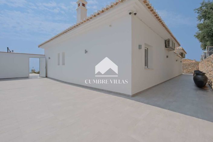 Image No.45-2 Bed Villa for sale