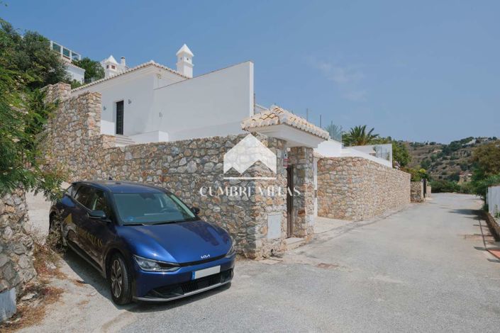 Image No.46-2 Bed Villa for sale