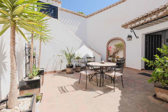 Image No.13-5 Bed Villa for sale