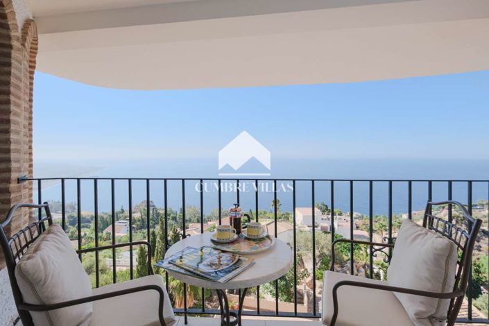 Image No.42-5 Bed Villa for sale