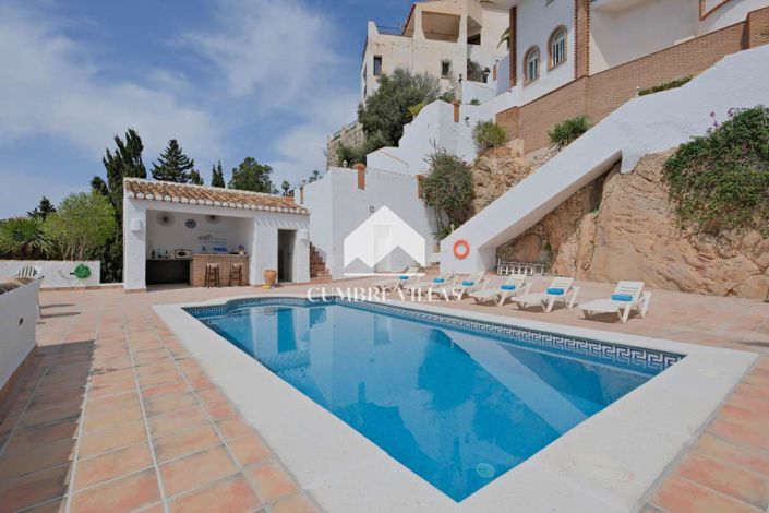 Image No.55-5 Bed Villa for sale