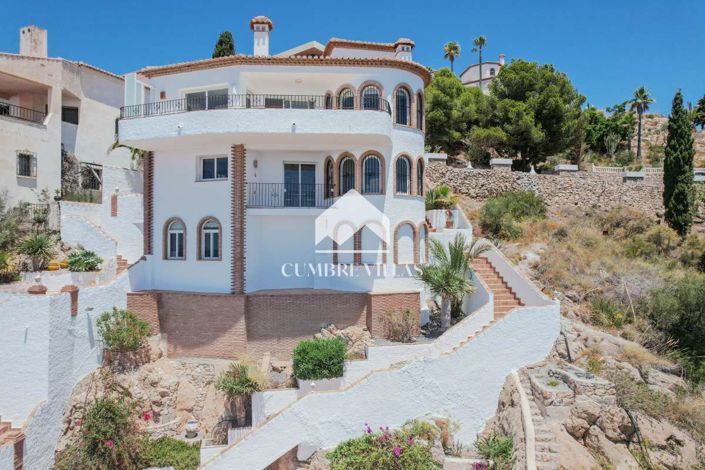 Image No.63-5 Bed Villa for sale