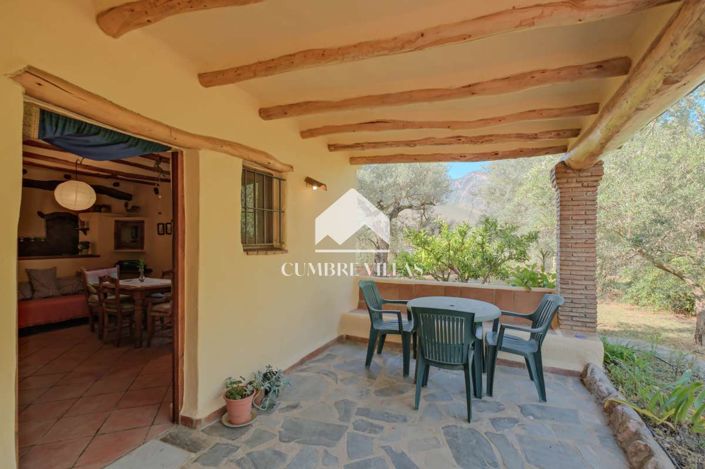 Image No.12-Maison de campagne de 6 chambres à vendre à Orgiva