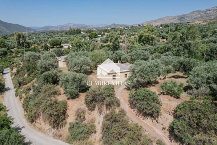 Image No.5-Maison de campagne de 6 chambres à vendre à Orgiva