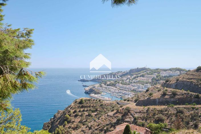 Image No.107-5 Bed Villa for sale