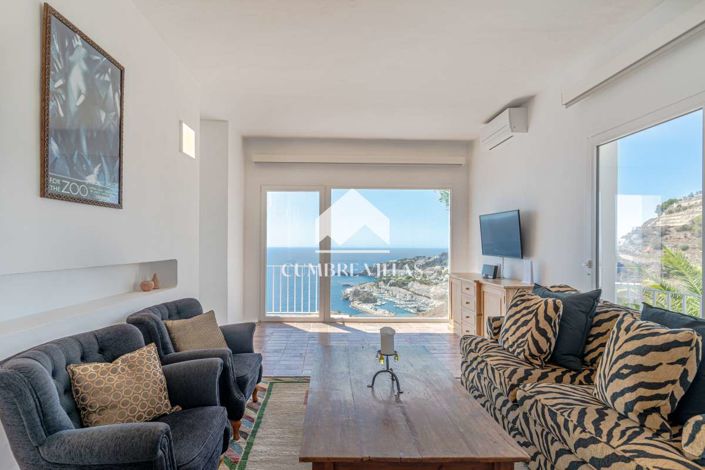 Image No.14-5 Bed Villa for sale