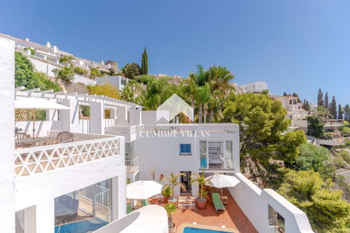 Image No.32-5 Bed Villa for sale