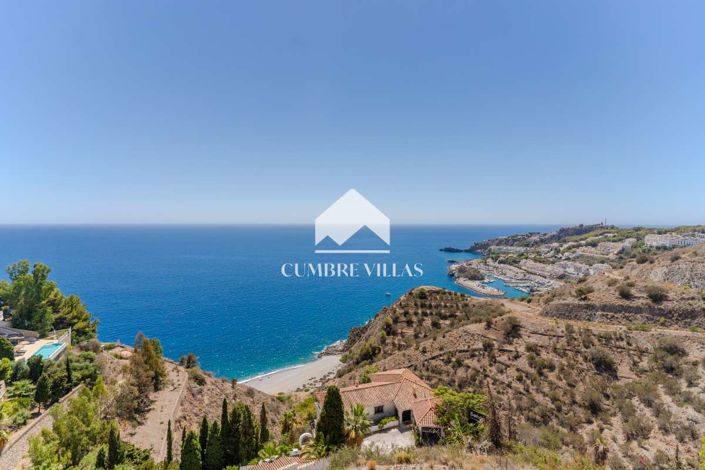 Image No.44-5 Bed Villa for sale