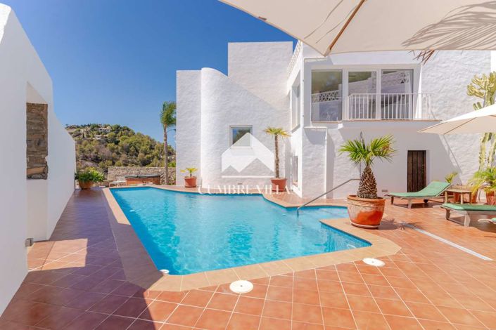 Image No.51-5 Bed Villa for sale