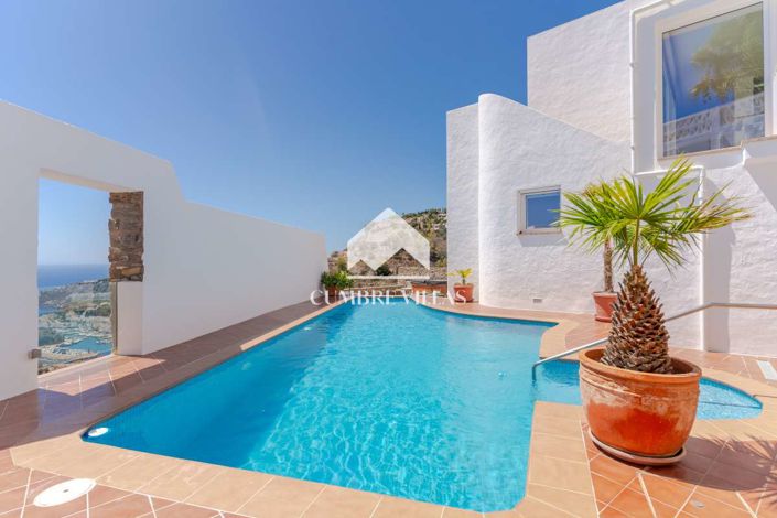 Image No.52-5 Bed Villa for sale