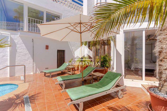 Image No.54-5 Bed Villa for sale