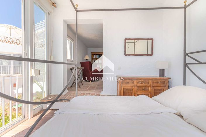 Image No.69-5 Bed Villa for sale