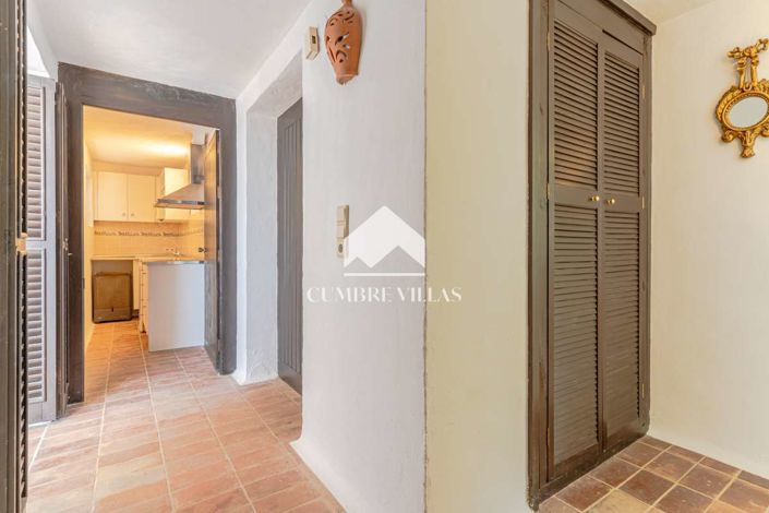 Image No.71-5 Bed Villa for sale