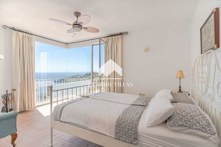 Image No.73-5 Bed Villa for sale