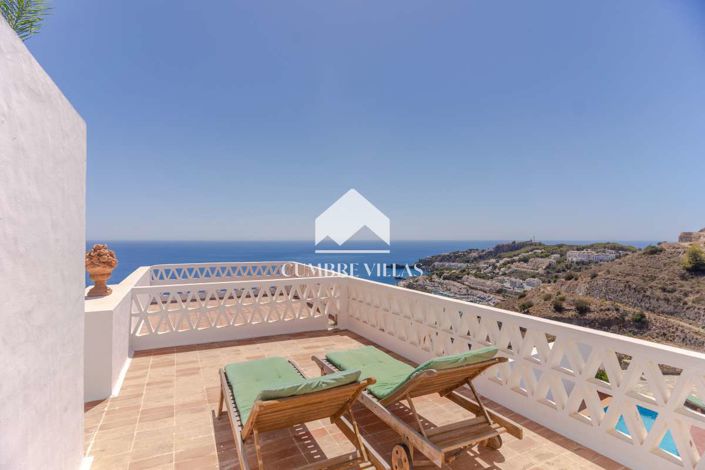 Image No.81-5 Bed Villa for sale