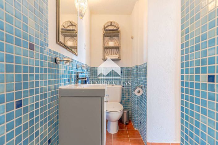 Image No.95-5 Bed Villa for sale