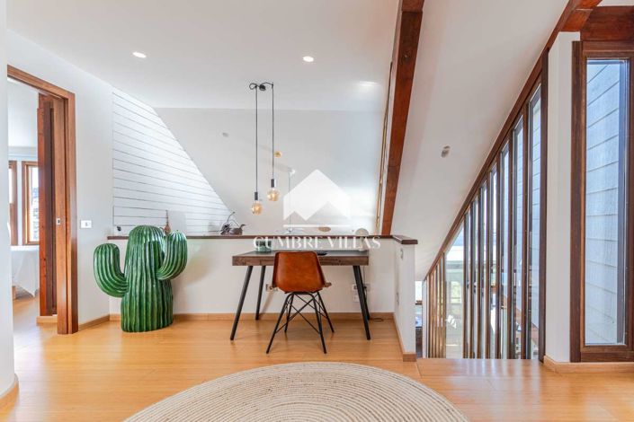 Image No.10-3 Bed Villa for sale