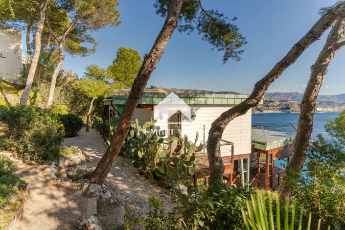 Image No.60-3 Bed Villa for sale