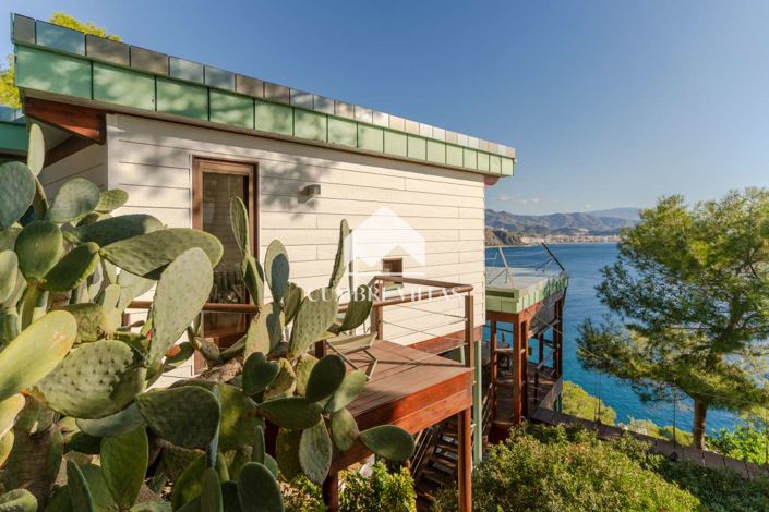 Image No.61-3 Bed Villa for sale