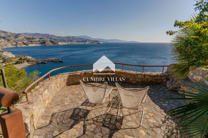 Image No.73-3 Bed Villa for sale