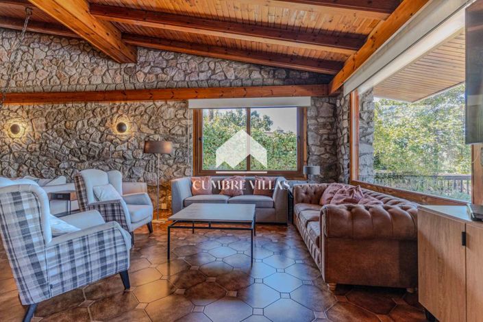 Image No.24-7 Bed Villa for sale