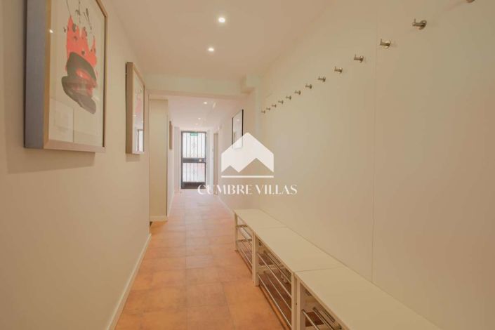 Image No.26-7 Bed Villa for sale