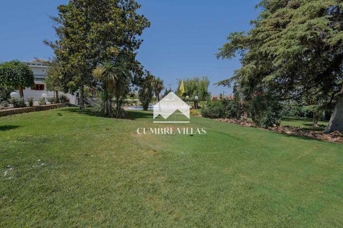 Image No.4-7 Bed Villa for sale