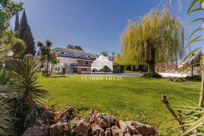 Image No.4-7 Bed Villa for sale