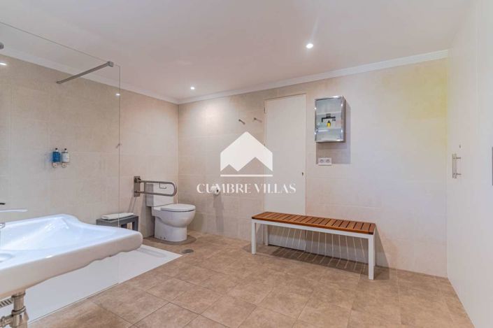 Image No.42-7 Bed Villa for sale