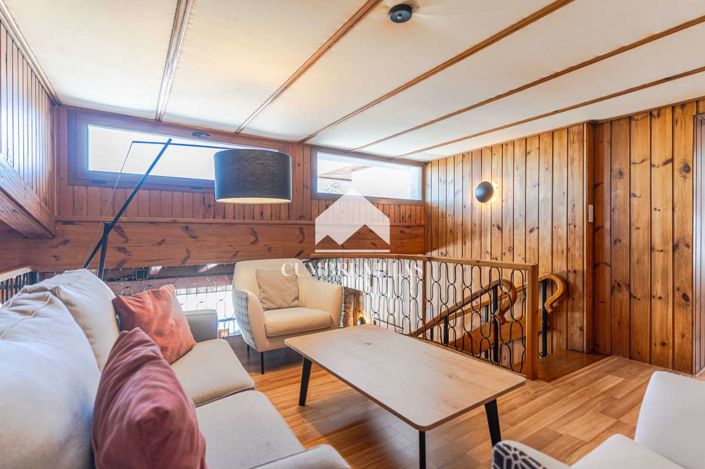 Image No.54-7 Bed Villa for sale