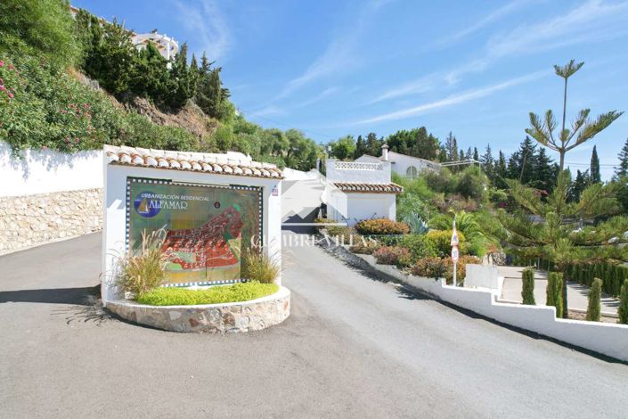 Image No.15-2 Bed Villa for sale