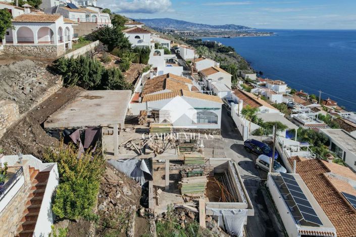 Image No.21-2 Bed Villa for sale