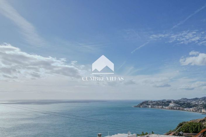 Image No.8-2 Bed Villa for sale