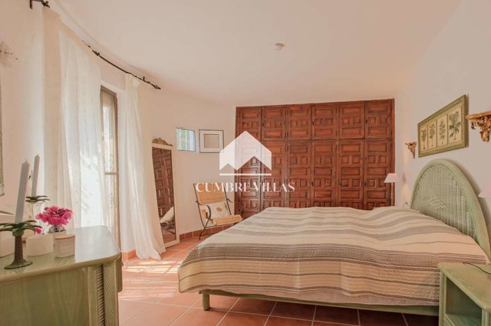 Image No.19-3 Bed Villa for sale