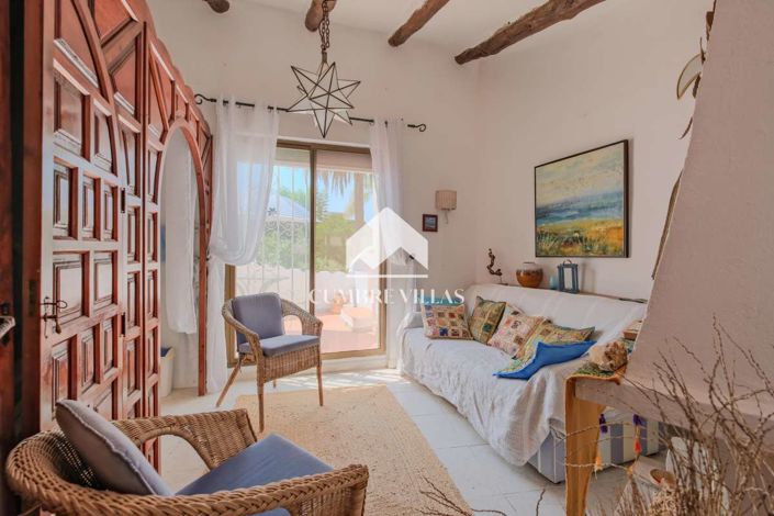 Image No.39-3 Bed Villa for sale