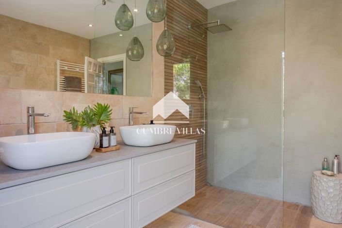 Image No.40-Villa de 4 chambres à vendre à Salobreña