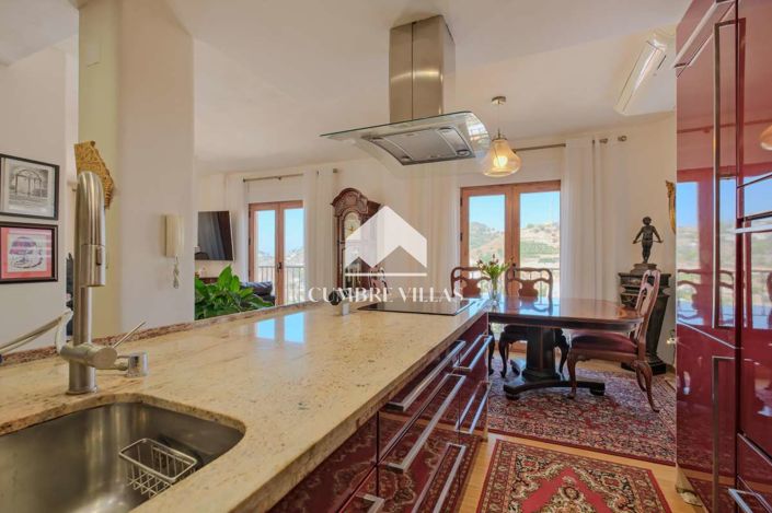 Image No.20-3 Bed Villa for sale