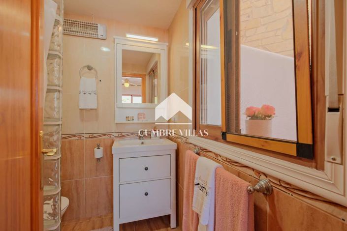 Image No.26-3 Bed Villa for sale